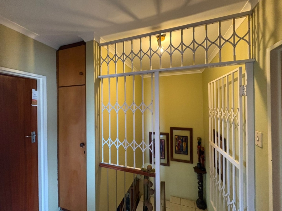3 Bedroom Property for Sale in Table View Western Cape